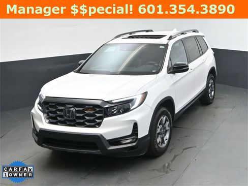 Used 2023 Honda Passport TrailSport image 30