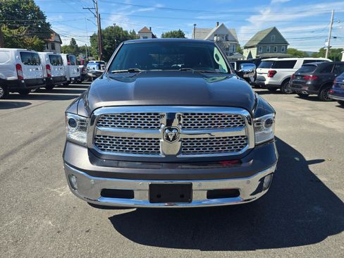 Used 2017 RAM 1500 Laramie w/ Convenience Group AWD/4WD image 20