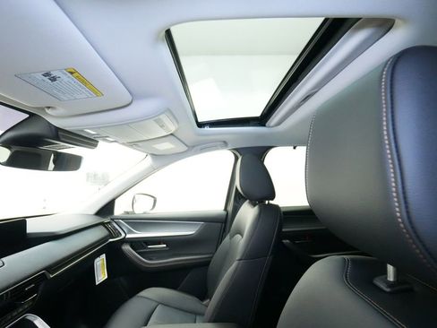 New 2026 MAZDA CX-90 3.3 Turbo w/ Preferred Package image 17