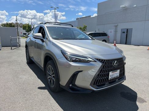 Certified 2025 Lexus NX 350h AWD w/ Accessory Package (2T) image 1