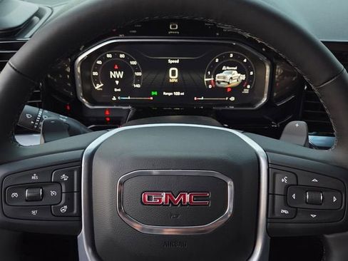 Used 2026 GMC Sierra 1500 SLT w/ SLT Premium Plus Package AWD/4WD image 21