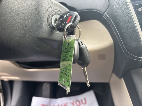 Used 2019 Subaru Outback 2.5i Premium image 28