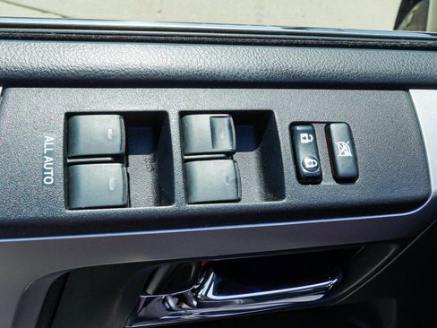 Used 2018 Toyota 4Runner Limited AWD/4WD image 20