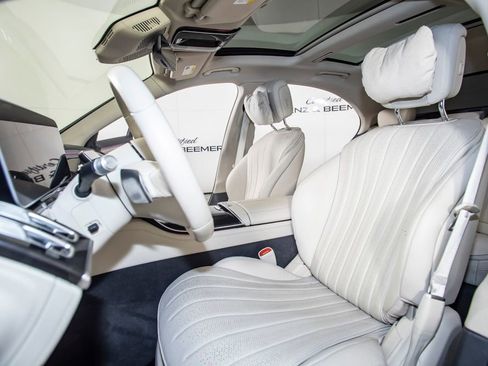Used 2023 Mercedes-Benz S 500 4MATIC image 17