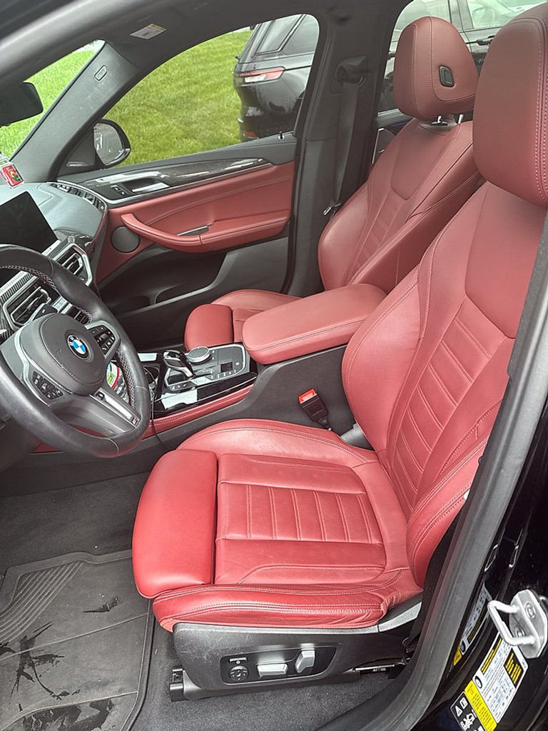 Used 2024 BMW X4 M40i w/ Premium Package AWD/4WD image 3