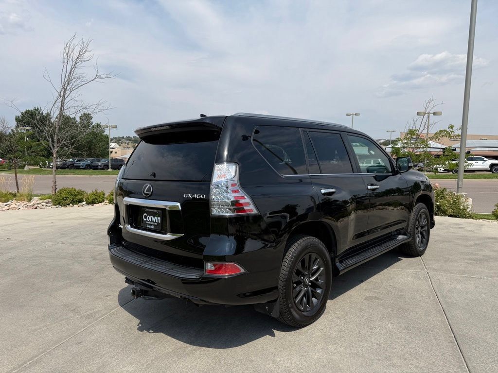 Used 2020 Lexus GX 460 Premium w/ Premium Package AWD/4WD image 9