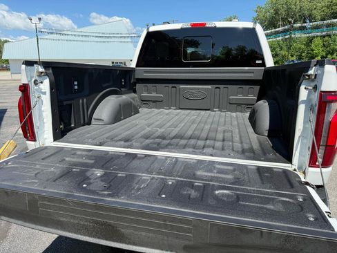 Used 2025 Ford F150 Lariat AWD/4WD image 5