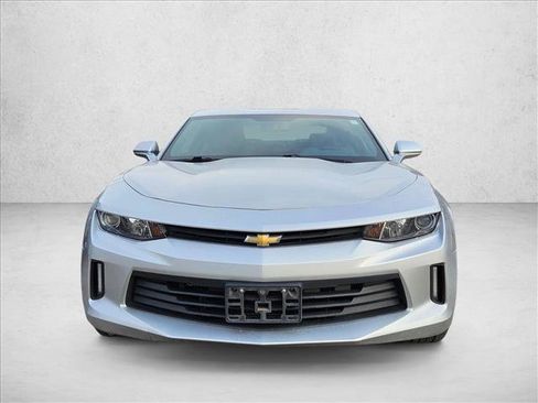 Used 2017 Chevrolet Camaro LT image 2