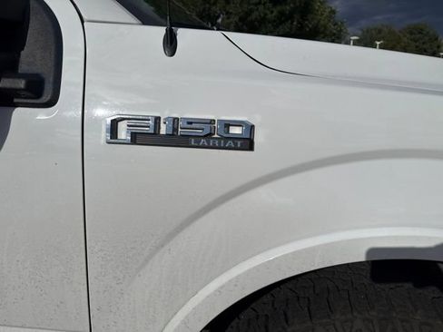 Used 2018 Ford F150 Lariat w/ Equipment Group 502A Luxury AWD/4WD image 6