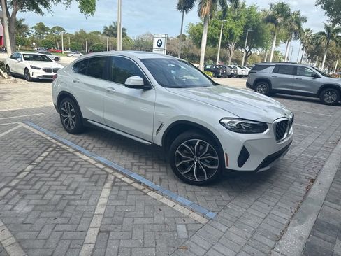 Used 2023 BMW X4 xDrive30i w/ Premium Package image 13