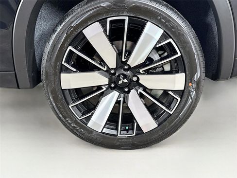 New 2026 Mitsubishi Outlander SEL image 32