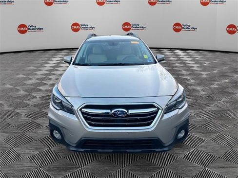 Used 2019 Subaru Outback 3.6R Limited w/ Popular Package #2 image 2
