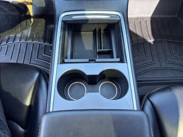 Used 2022 Tesla Model Y Performance AWD/4WD image 18