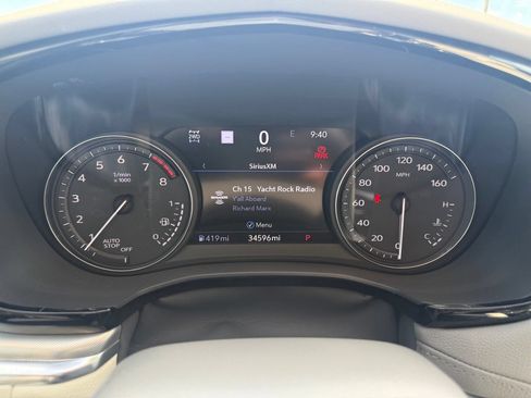 Used 2020 Cadillac XT5 Premium Luxury AWD/4WD image 16