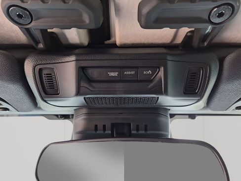 New 2026 Jeep Gladiator Sahara image 40