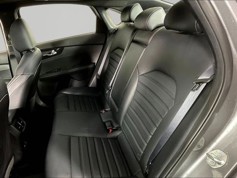 Used 2023 Kia Forte GT-Line w/ GT-Line Premium Package FWD image 22