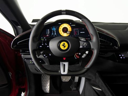 Used 2025 Ferrari Purosangue AWD/4WD image 16