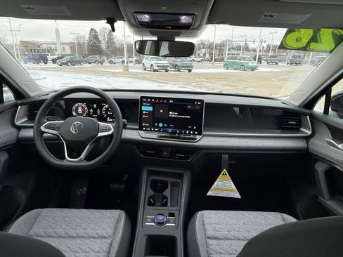 New 2026 Volkswagen Tiguan S image 8