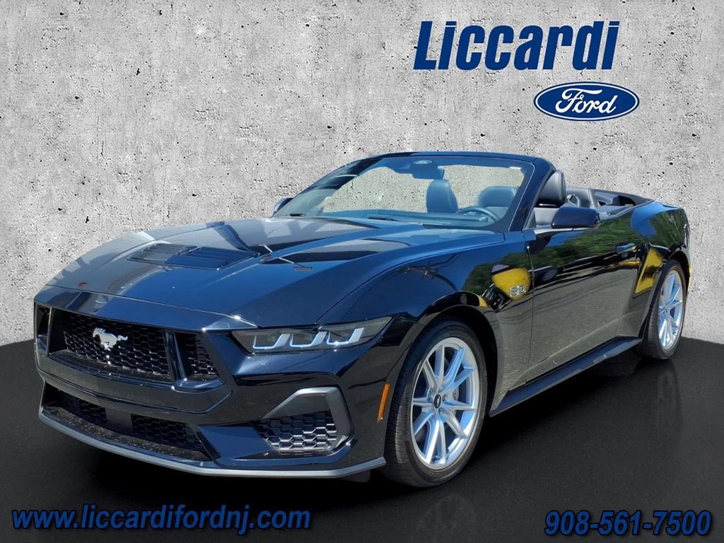 Used 2024 Ford Mustang GT Premium RWD image 3