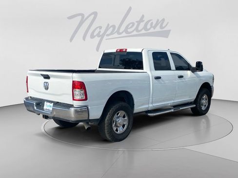Used 2024 RAM 3500 Tradesman w/ Chrome Appearance Group AWD/4WD image 6