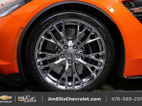 Used 2019 Chevrolet Corvette Z06 image 32