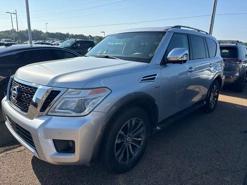 Used 2017 Nissan Armada SL w/ Interior Lighting Package RWD image 2