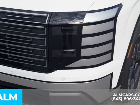 Certified 2026 Hyundai Palisade Limited FWD image 12