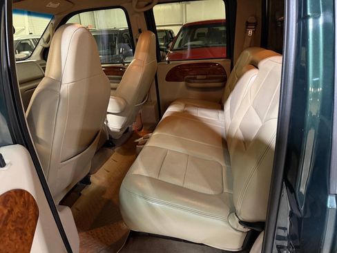 Used 2001 Ford F350 Lariat AWD/4WD image 7