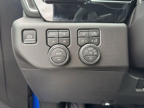 New 2026 Chevrolet Silverado 1500 LT Trail Boss w/ LT Trail Boss Premium Package AWD/4WD image 15