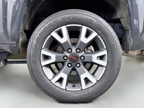 Certified 2025 Toyota 4Runner TRD Sport Premium AWD/4WD image 33