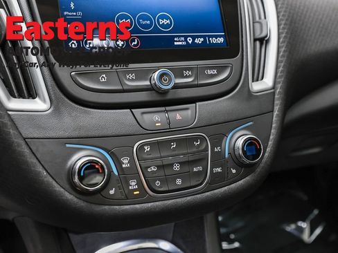 Used 2024 Chevrolet Malibu LT image 20