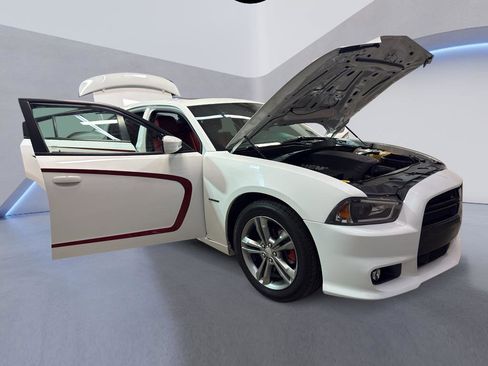 Used 2013 Dodge Charger R/T AWD/4WD image 7