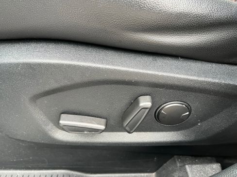 Certified 2020 Ford Edge Titanium w/ Equipment Group 301A image 10