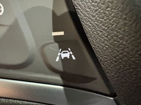 Used 2022 Chevrolet Equinox LT image 19