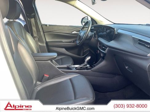 Used 2024 Buick Encore GX Sport Touring image 15