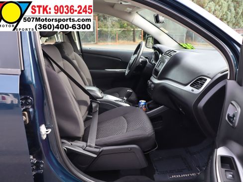 Used 2014 Dodge Journey American Value Package w/ Flexible Seating Group image 20