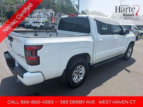 Certified 2024 Nissan Frontier SV w/ Tow Package AWD/4WD image 8