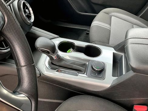 Used 2025 Chevrolet Blazer LT image 17