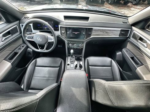 Used 2022 Volkswagen Atlas Cross Sport SE image 20