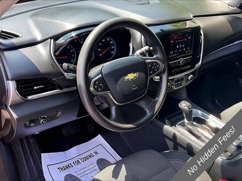 Used 2020 Chevrolet Traverse LS AWD/4WD image 11