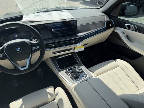 New 2026 BMW X5 xDrive50e w/ Executive Package AWD/4WD image 17