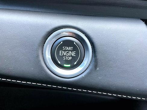 Used 2023 Cadillac Escalade Sport Platinum image 32