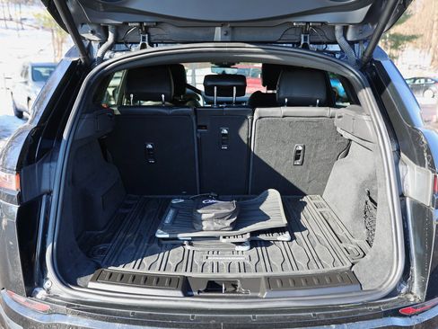 Used 2020 Land Rover Range Rover Evoque SE image 13