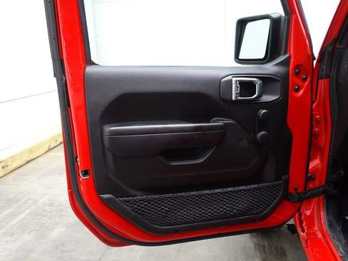 Used 2023 Jeep Wrangler Unlimited Sport AWD/4WD image 16