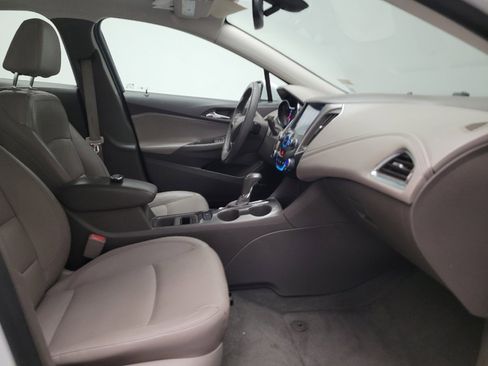 Used 2016 Chevrolet Cruze Premier FWD image 21