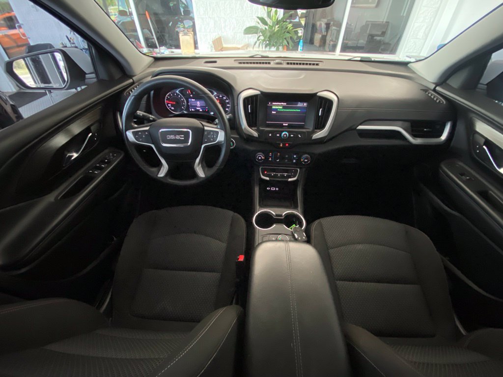 Used 2023 GMC Terrain SLE FWD image 20