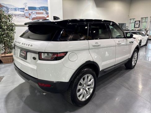 Used 2018 Land Rover Range Rover Evoque SE AWD/4WD image 35