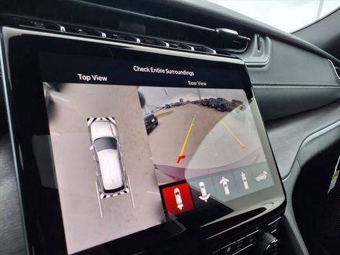 New 2025 Jeep Grand Cherokee L Limited w/ Luxury Tech Group II image 12