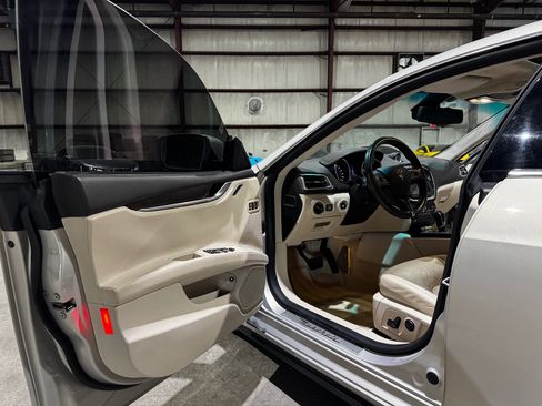 Used 2014 Maserati Ghibli S Q4 image 12