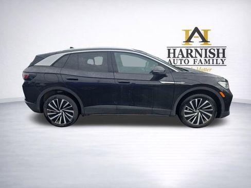 Used 2023 Volkswagen ID.4 Pro S Plus AWD/4WD image 8